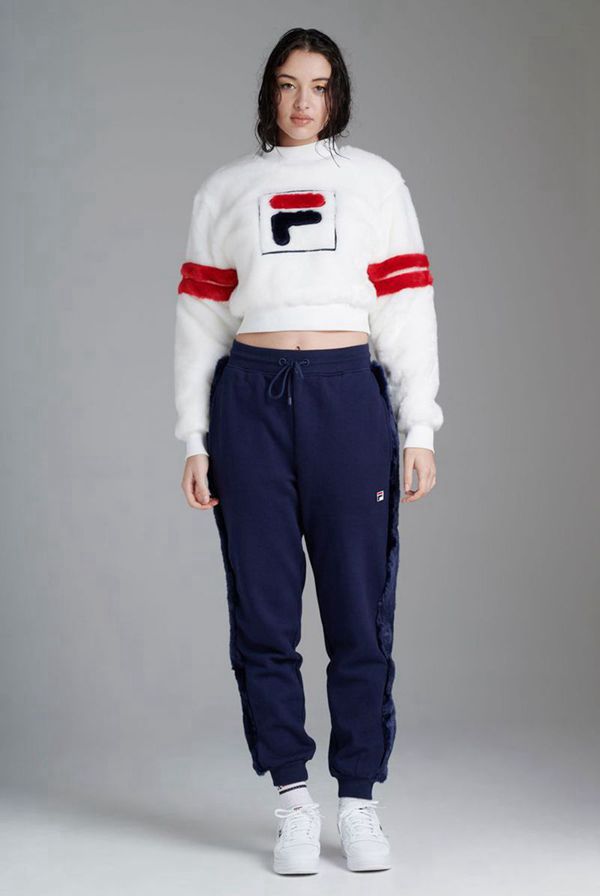 fila cream sweatshirt